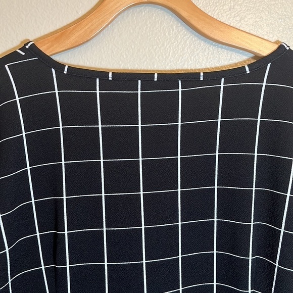 Shein Curve Plus Size Mini Short Sleeve Dress - Picture 8 of 13